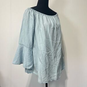 New BeachLunchLounge Stellah Chambray Off-Shoulder Top Women’s Sz XL Light Blue